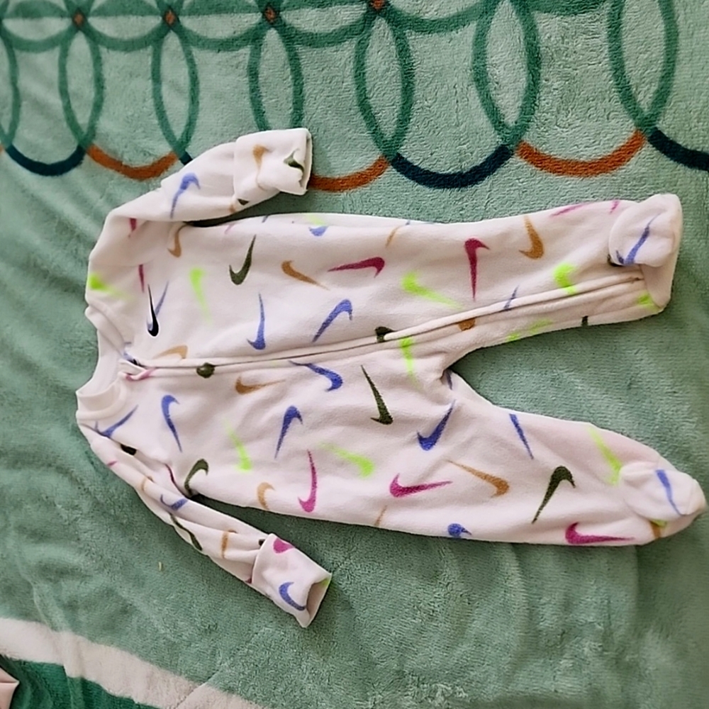 Fleece Nike 3mth pijamas